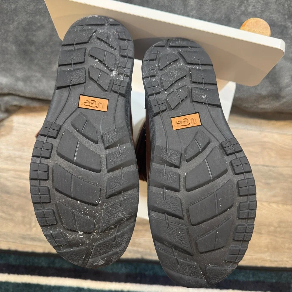 UGG Butte Size 6 Kids Waterproof Leather Snow Boots Chestnut Brown Women 7.5